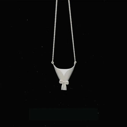 Vintage Bloom Pendant Necklace